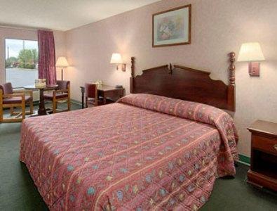 Days Inn By Wyndham Richburg Room photo