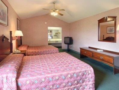 Days Inn By Wyndham Richburg Room photo